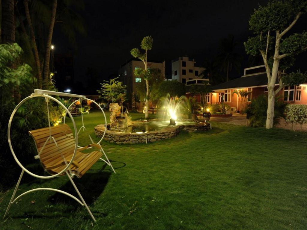 Kyi Tin Hotel Мандалай Экстерьер фото